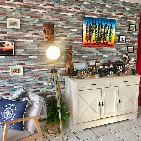 Hébergement de vacances Le Rendez Vous Des *